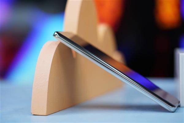 2021荣耀值得入手的千元机,最新国产2999手机