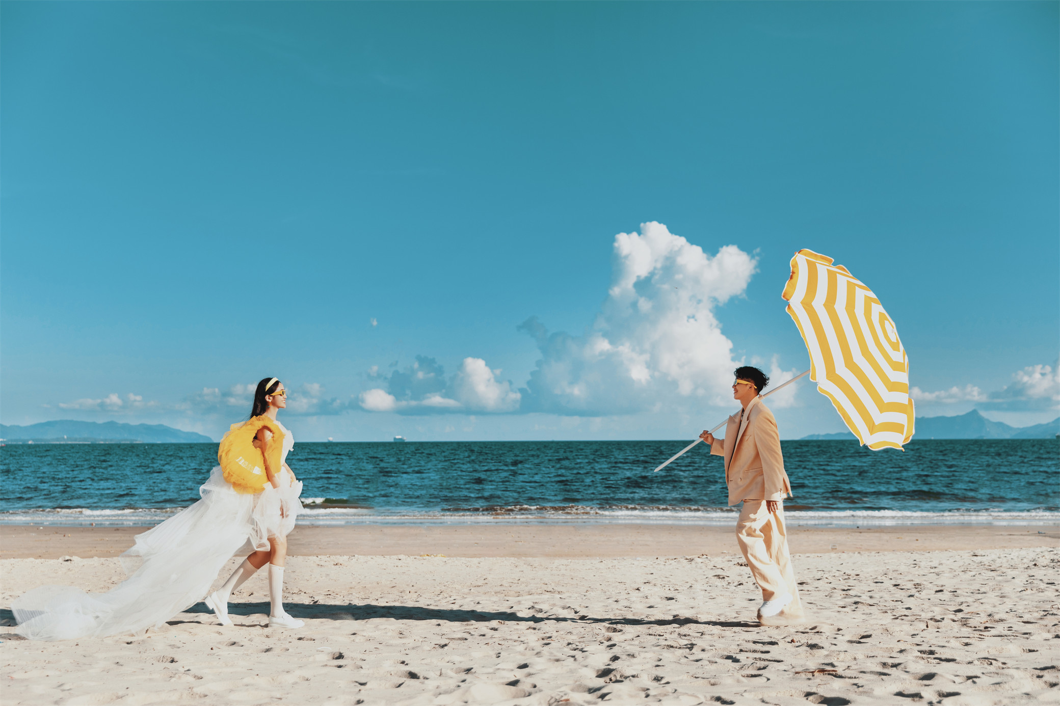 铂爵旅拍三亚婚纱照一套多少钱,三亚旅拍婚纱照推荐哪家好