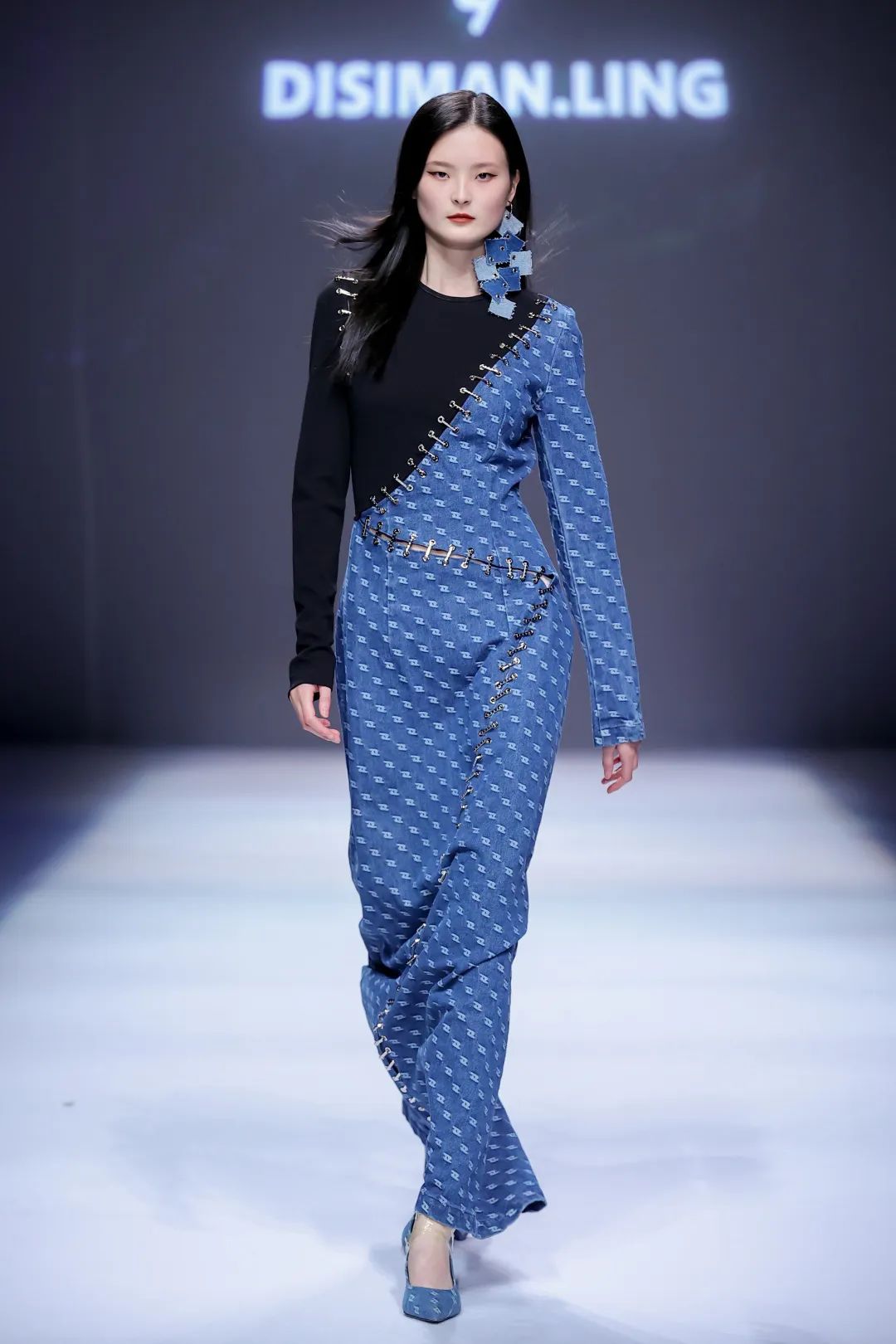 闪亮礼服时尚,闪亮礼服套装