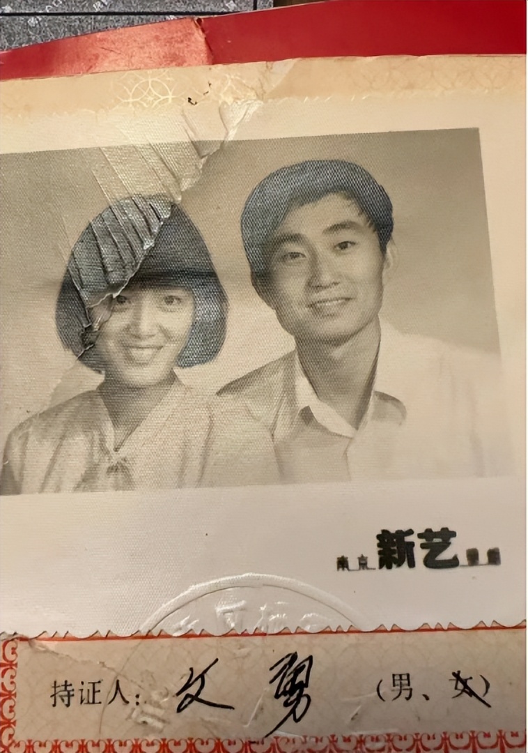 杭州小伙150倍价格买了本二手书,95后小伙购买二手书