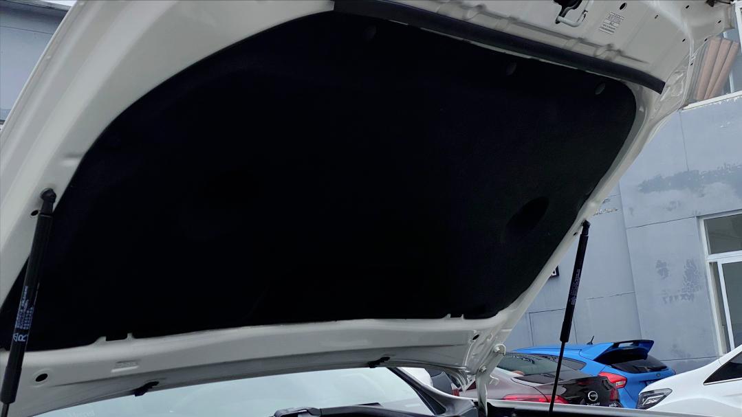 老旧丰田霸道修复,04年丰田霸道翻新改造全过程