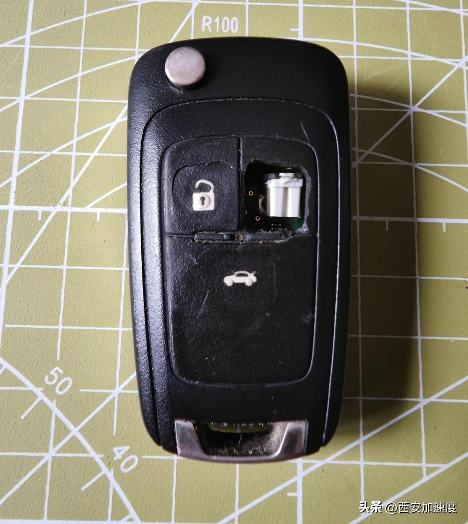 科鲁兹钥匙壳换新款外壳,雪铁龙世嘉钥匙怎么换外壳