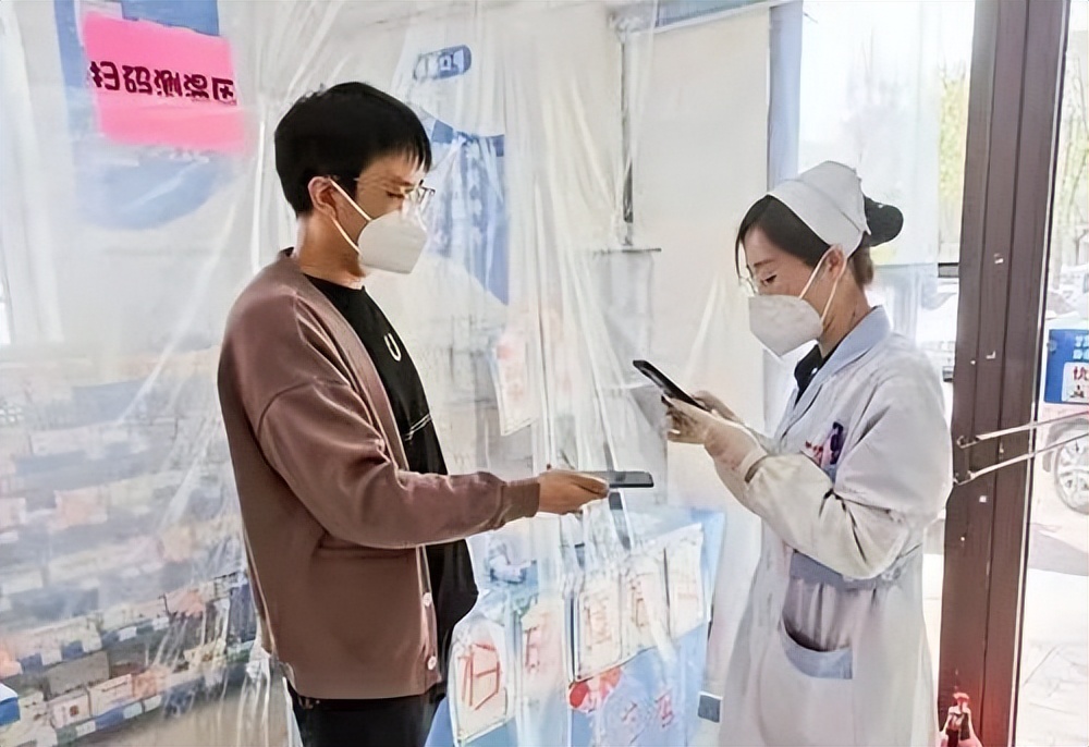 “‘疫’不容辞二道有我”故事之170——解决急难有序购药吉林大药房守护健康“不打烊”