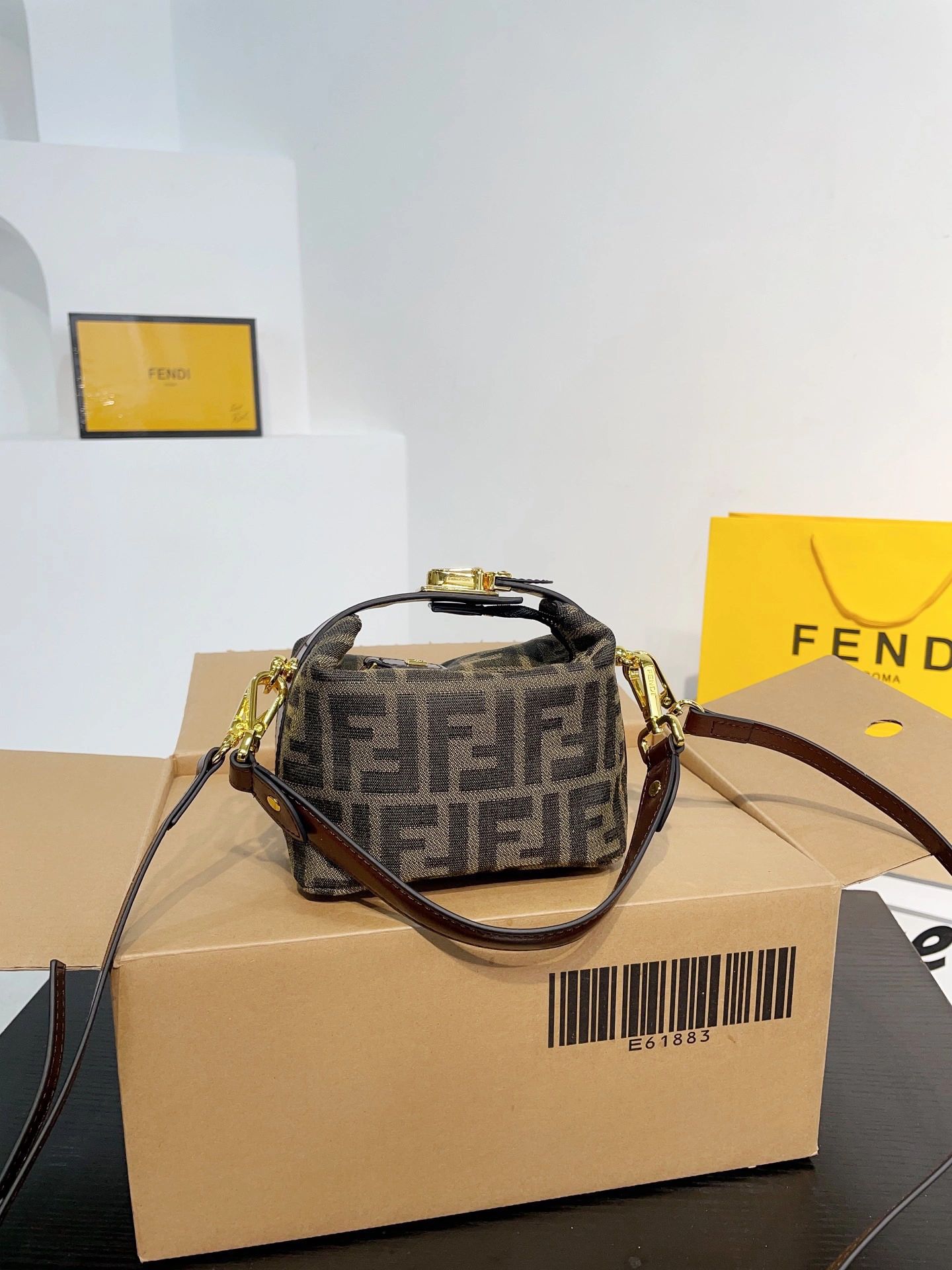 微爷同款斜挎包,微爷抖音同款包