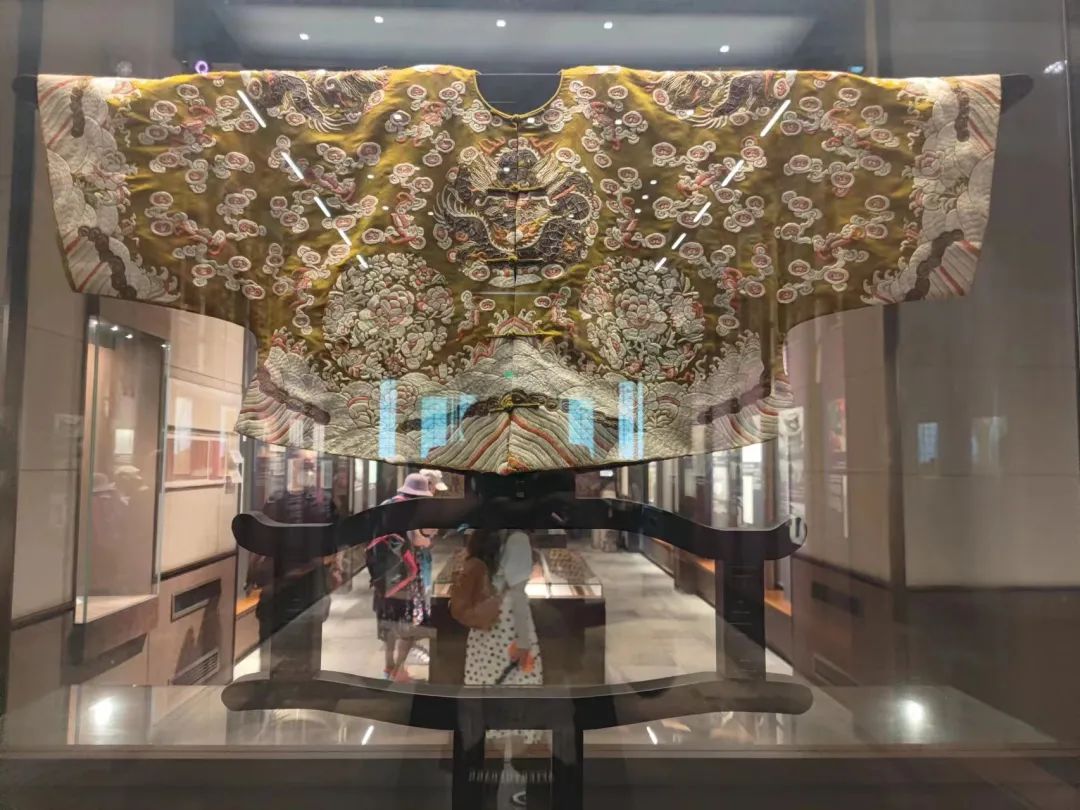 旧时王谢堂前燕出自南京吗,六朝古都旧时王谢堂前燕