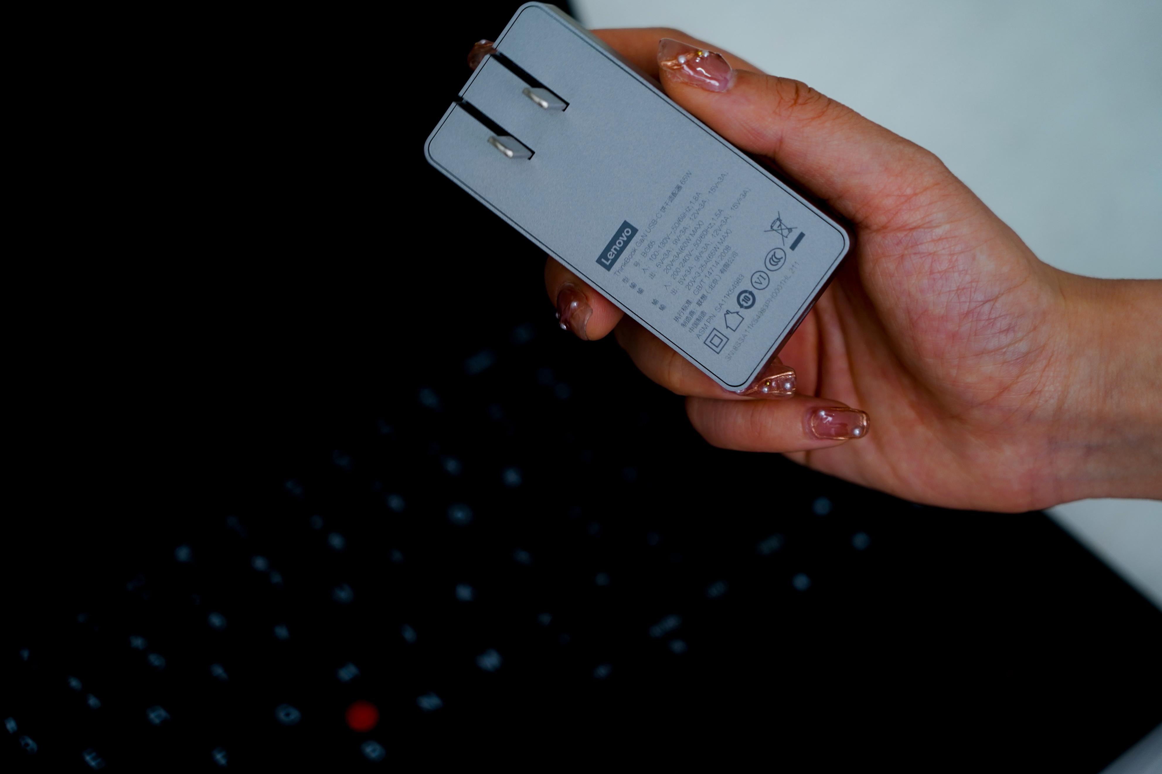 联想笔记本65w氮化镓充电器,联想拯救者r9000氮化镓充电器