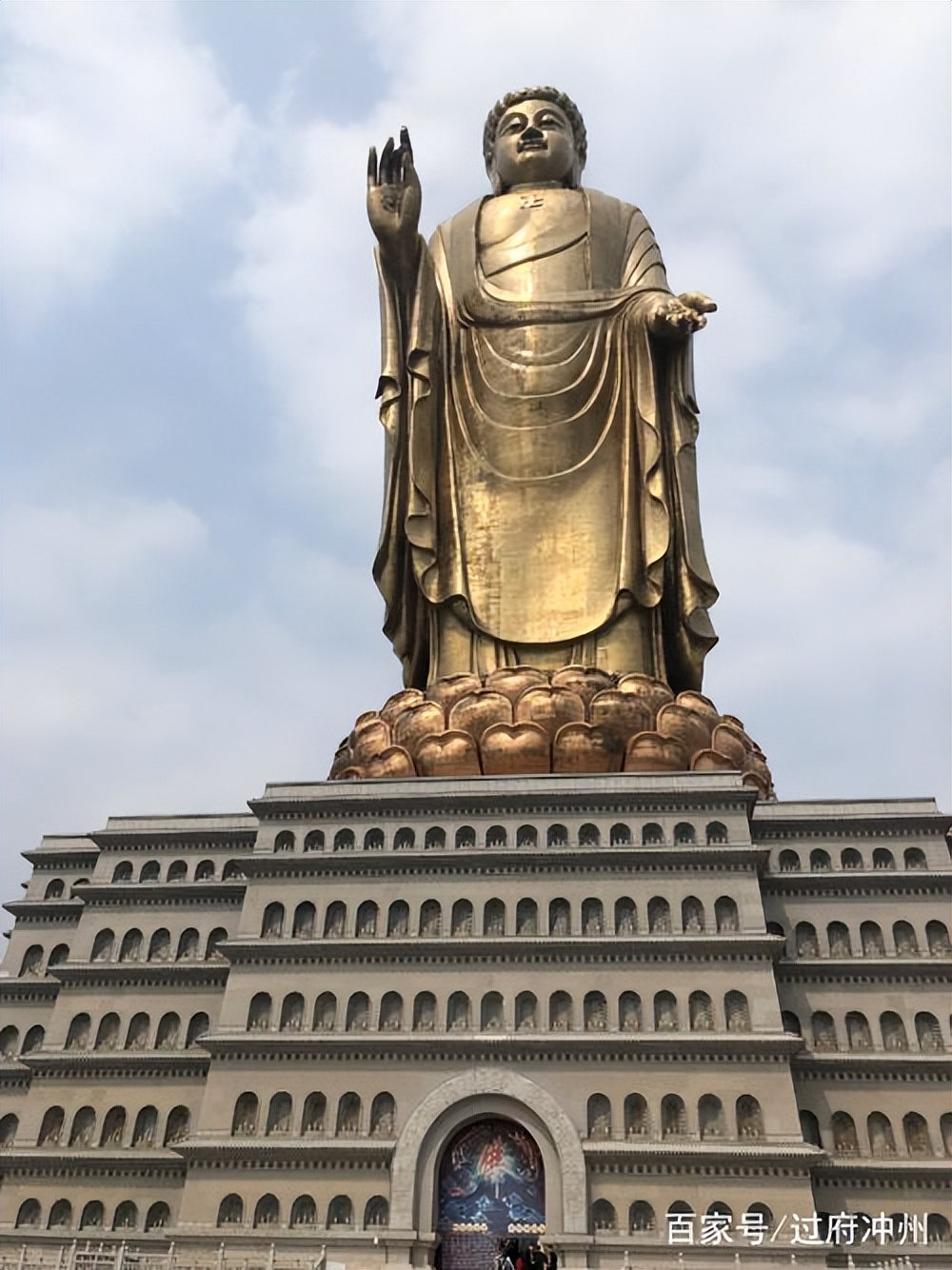 鲁山县铜大佛,中国最大的铜佛像在什么地方呢