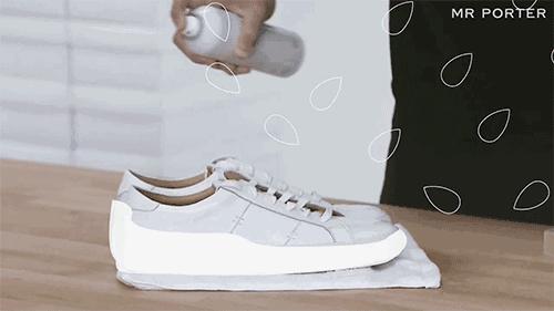 小白鞋有点大有什么小妙招,小白鞋怎么变小黑鞋