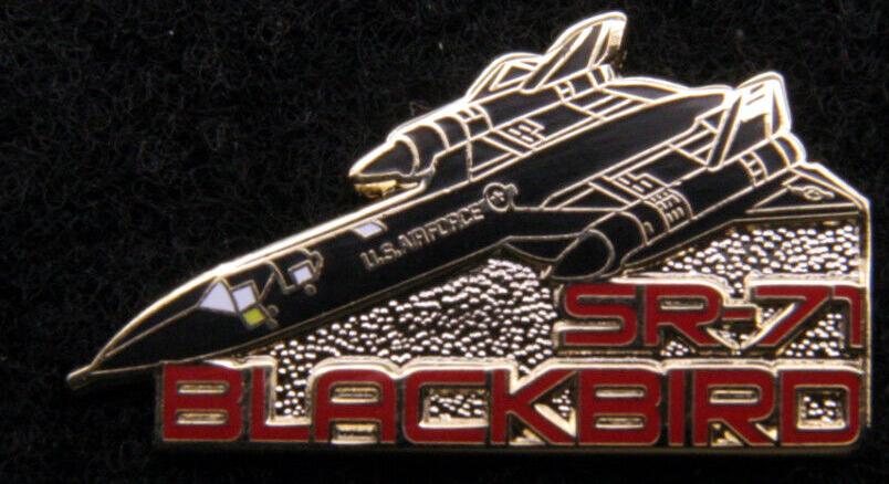 黑鸟侦察机飞出外太空,黑鸟飞到大气层