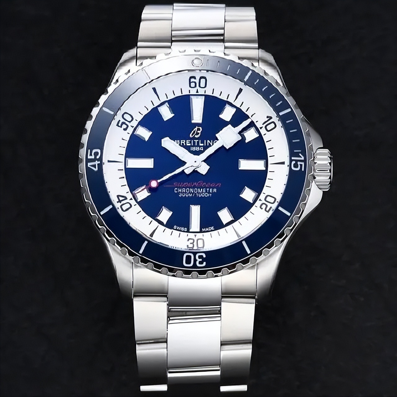 百年灵海洋文化和欧米茄海马300,百年灵超级海洋对比海马