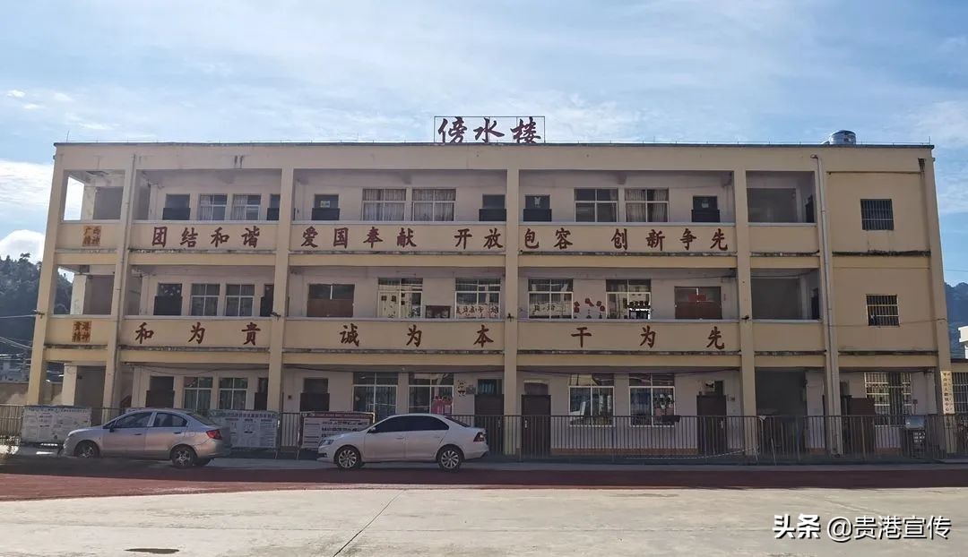 大鹏中心小学温逸宏,大鹏中心小学陈小波