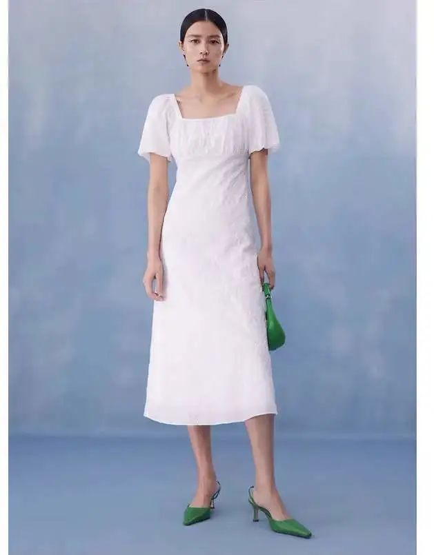 170身高穿什么连衣裙显瘦,和男朋友约会穿的裙子显身材