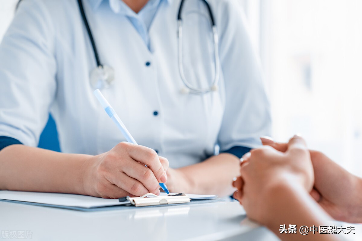 新冠阳性吃阿咖酚胶囊有用吗,新冠阳性吃阿莫西林头孢