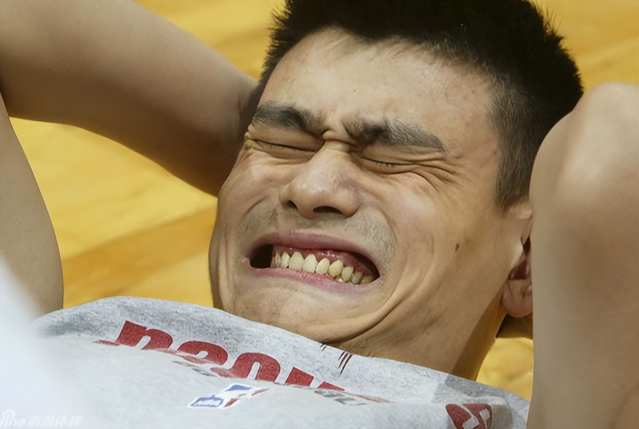 姚明，这些年你太难了！看43岁的你卸任CBA董事长，我长舒了口气