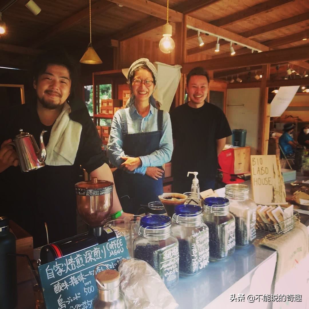 他住在日本深山一间废弃了的学校里7年，活成了许多人追求的样子