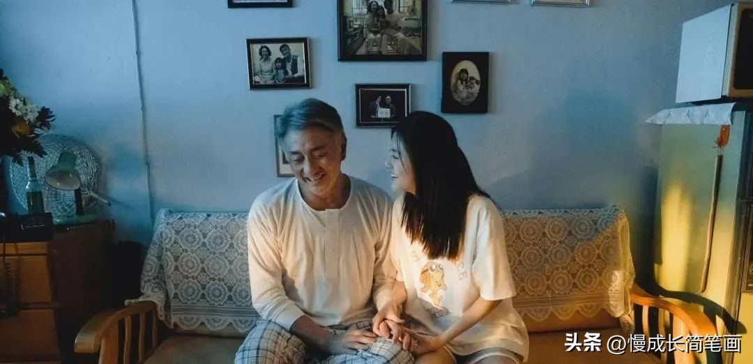 爸妈今天回家了原唱完整版,爸妈今天回老家了我的心情