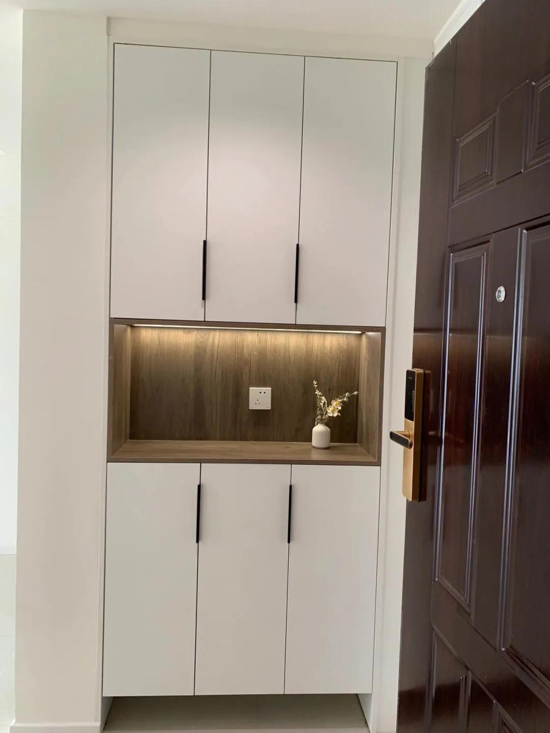 进门玄关带鞋柜,窄玄关鞋柜设计