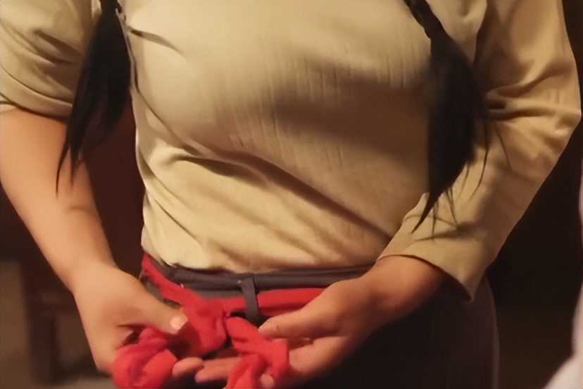 一条红裤带,一条红裤带引出的故事