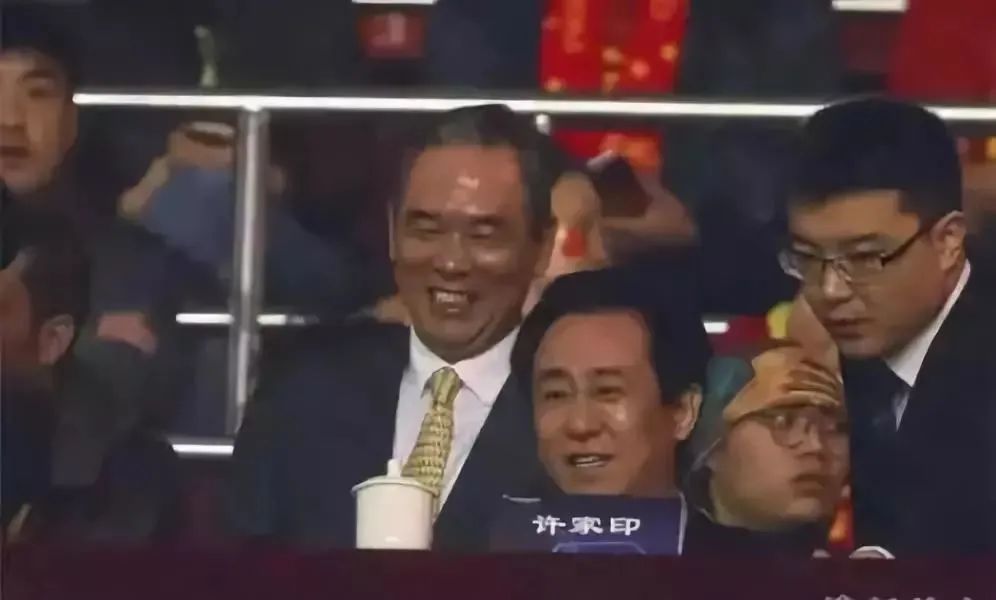 蔡振华的大背头从青丝到花白，中国体育一晃就是三十年