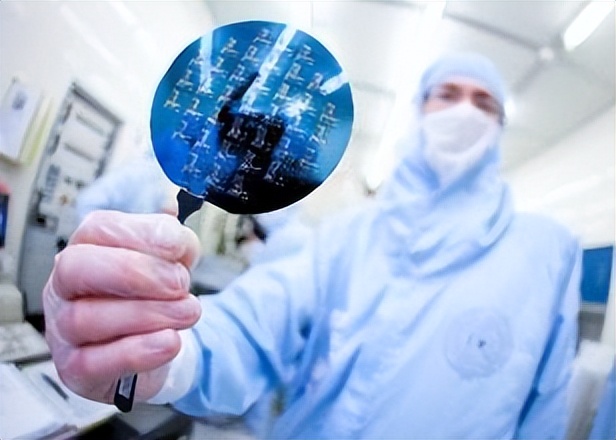 假如台湾回归祖国，中国会发生什么变化？网友：该我们卡他们脖子