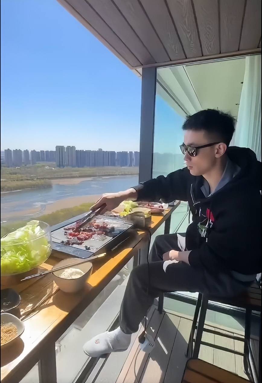 cba太太团抢戏颜值耐打,cba惊艳美女