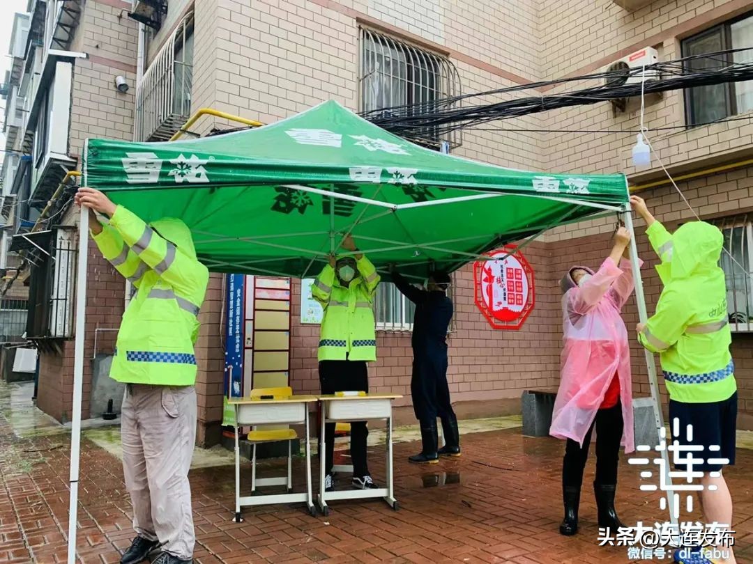 首个风暴潮海浪双红警报发布,风暴潮和海浪警报发布