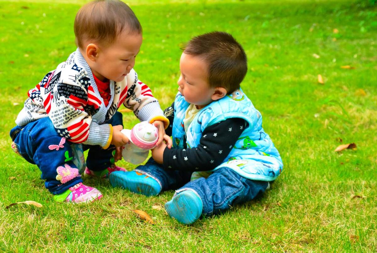 孩子乱说话没有逻辑,说话很乱没有逻辑