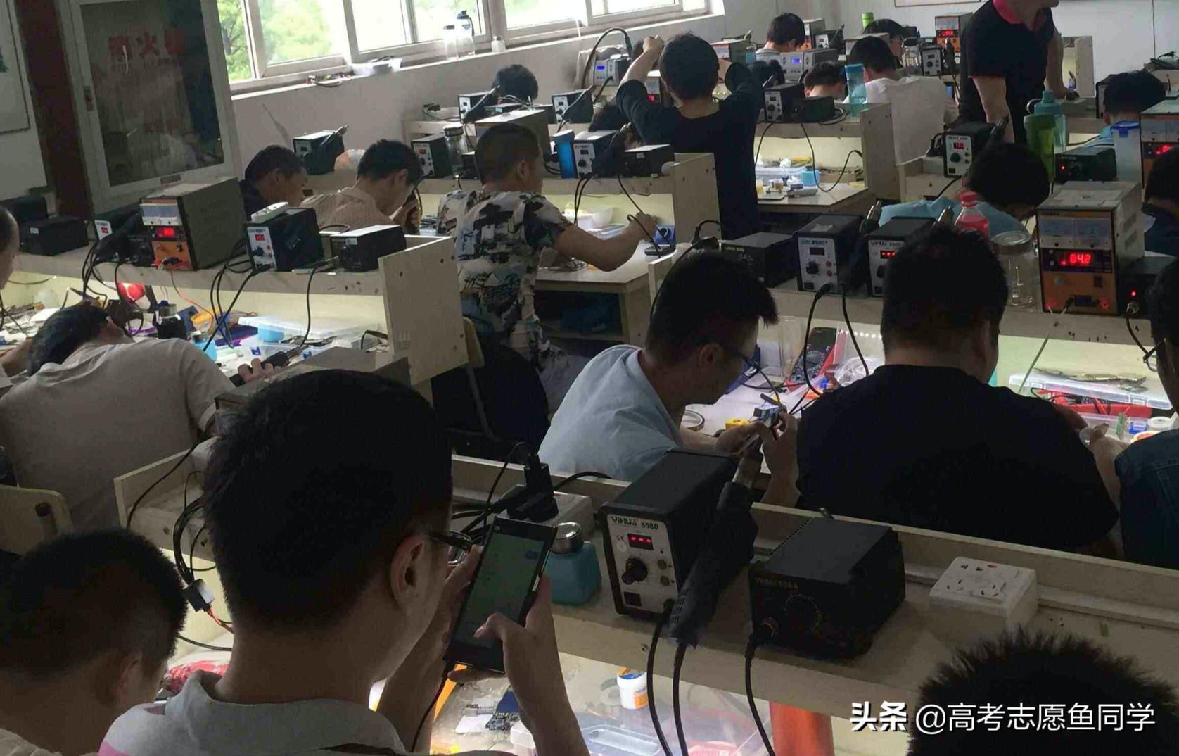 2019年学一门什么手艺比较好,学个什么手艺一两年就能出师的
