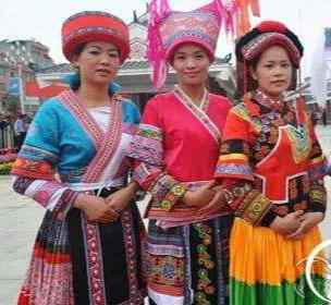 五十六个民族服饰视频,五十六个民族服饰完整版