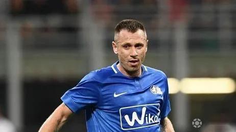 卡萨诺穆里尼奥彻底玩完了,穆帅回应卡萨诺