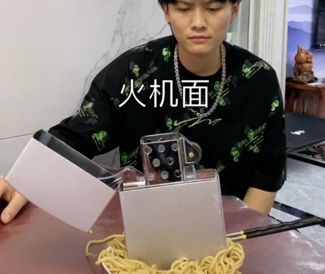 为什么抖音网红动不动就赚几百万,狂赚3亿