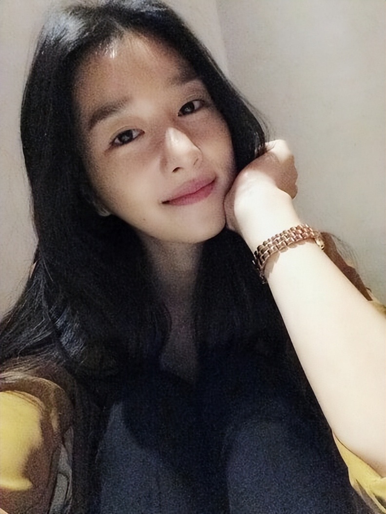 真实故事：她被曝操纵男友、学历造假等诸多争议，复出新剧惹非议