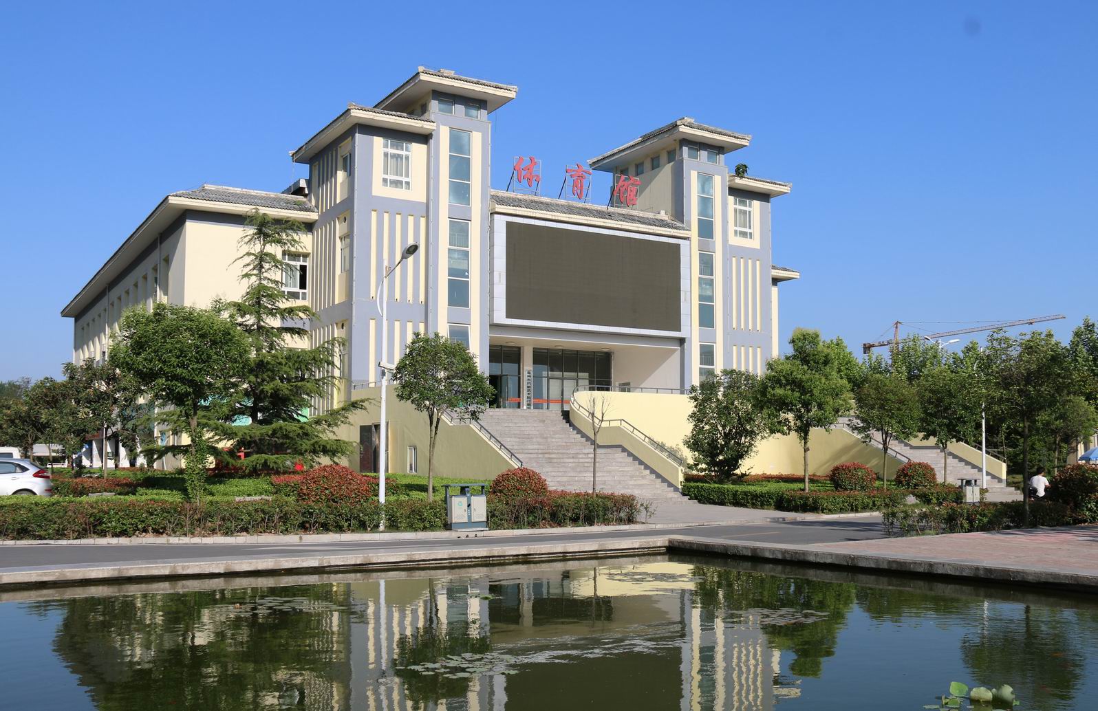 亳州中药科技学校学费多少钱,亳州中药科技学校位置在哪里