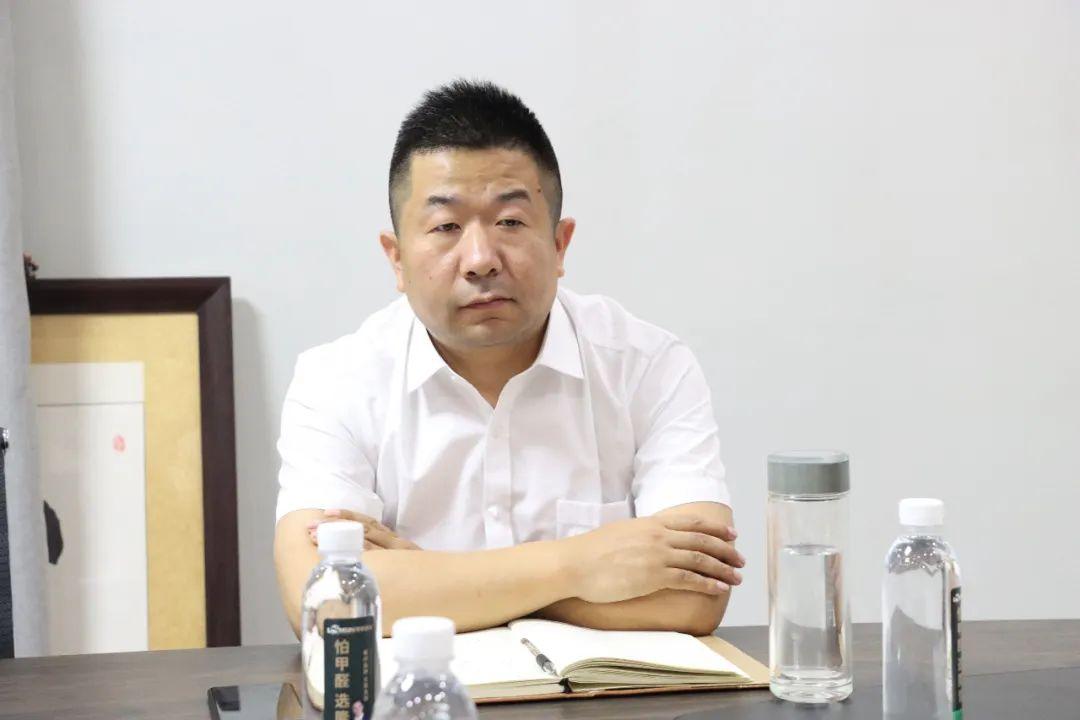 全力出击·奋进六月｜隆饰板材组织召开5月份营销总结大会！