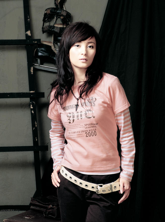 蒋勤勤冷白皮,蒋勤勤是高冷气质吗