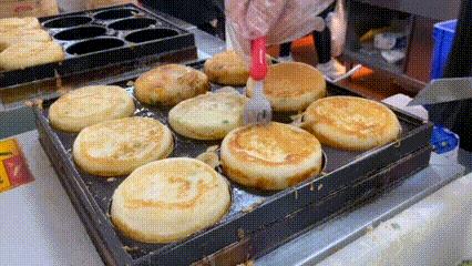 一张桌子承载着多少儿时的回忆,儿时的回忆甜到心尖上的美食