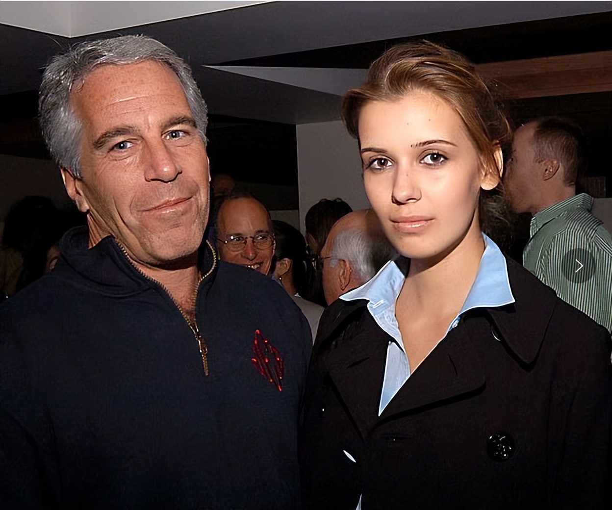 诱骗少女，权色交易，美国富豪20年铸造“处女岛”，打通政界人脉