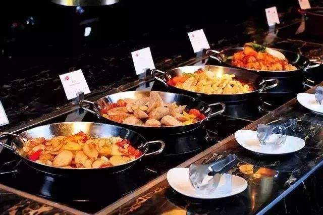 自助餐一吃就饱员工说出套路,自助餐一吃就饱员工说出其中套路