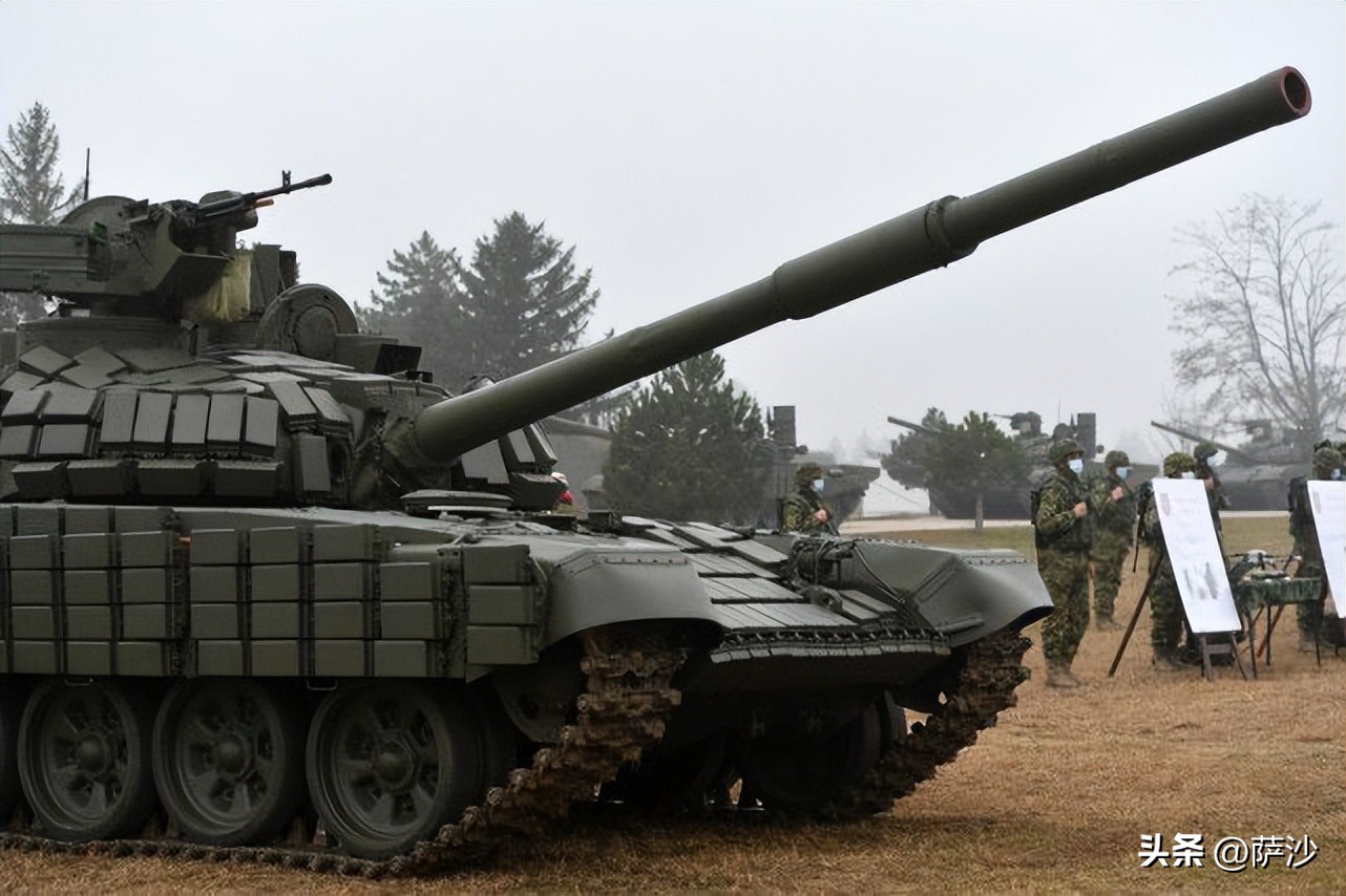 t72b1ms性能,t72坦克低配版