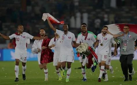 卡塔尔换阵容了吗,卡塔尔能打赢中国队吗