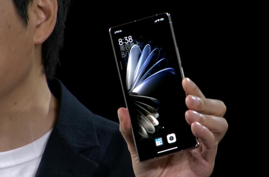 雷军刘强东小米mix2,雷军小米发布会mix