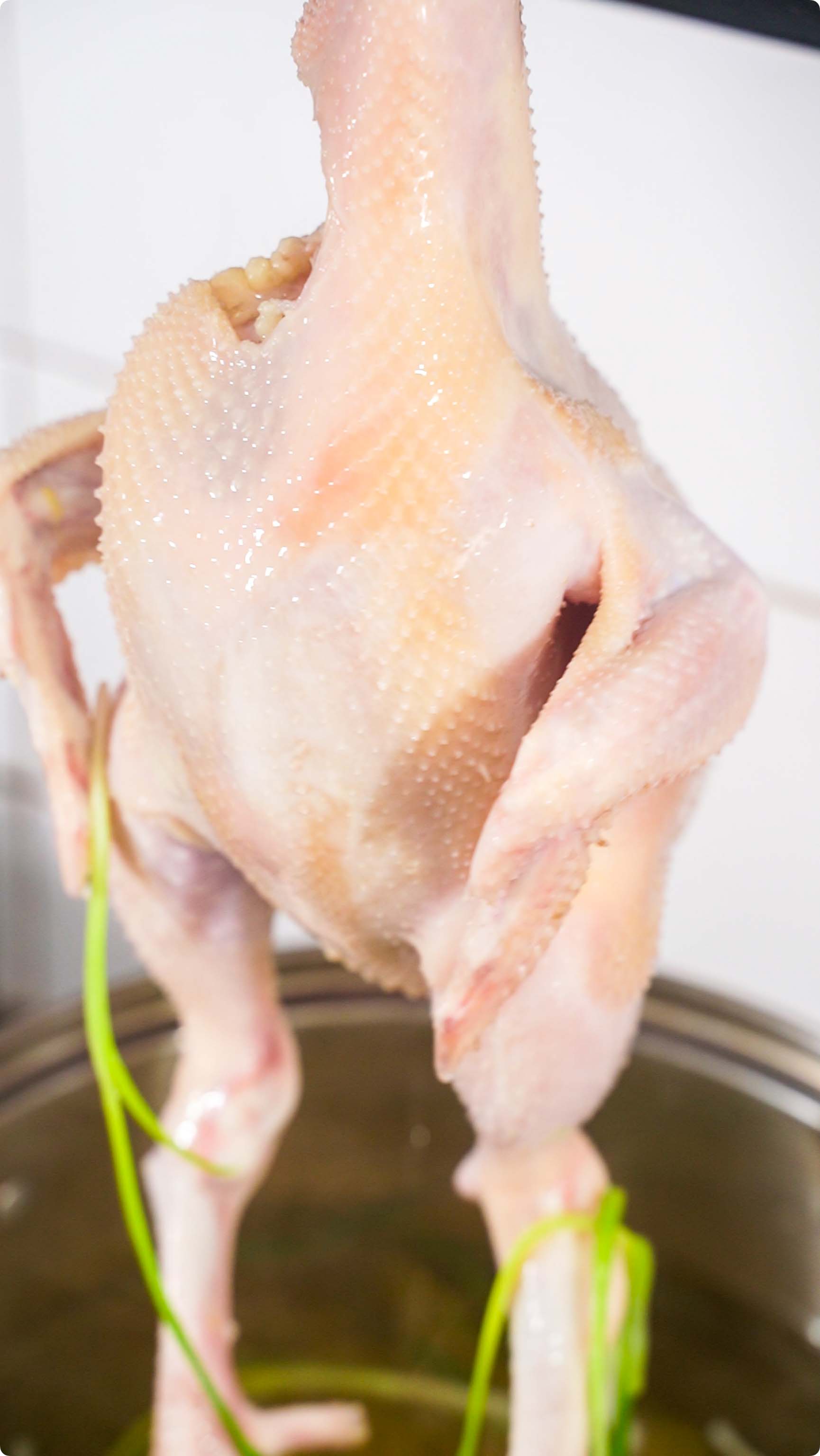 大厨教你做白切鸡视频,白切鸡这样做皮滑肉嫩超简单学会