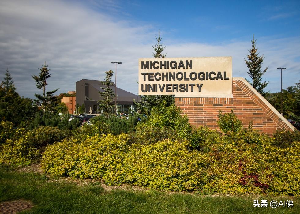 2022美国名校排名前十名大学,2024美国最顶尖的10所公立大学