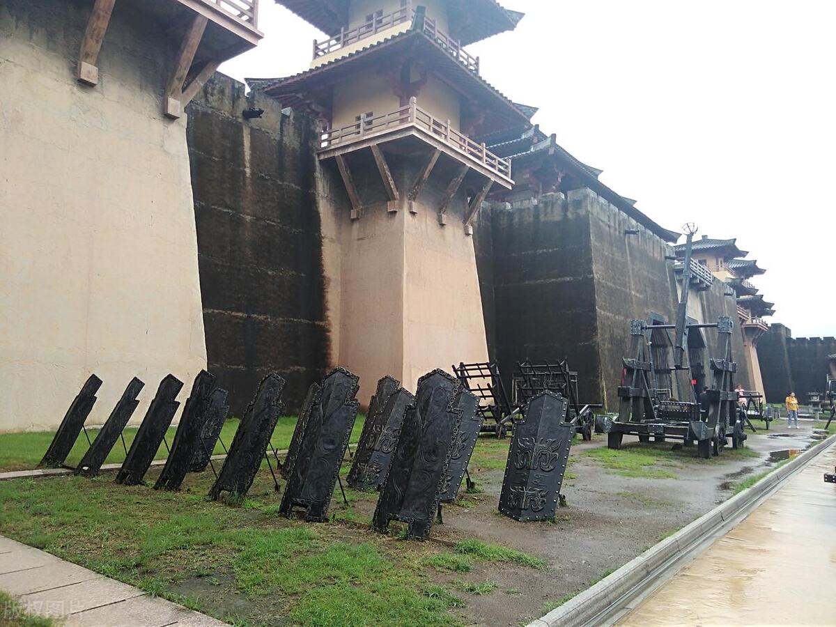 亚洲最大影视城,浙江东阳横店影视城东方好莱坞