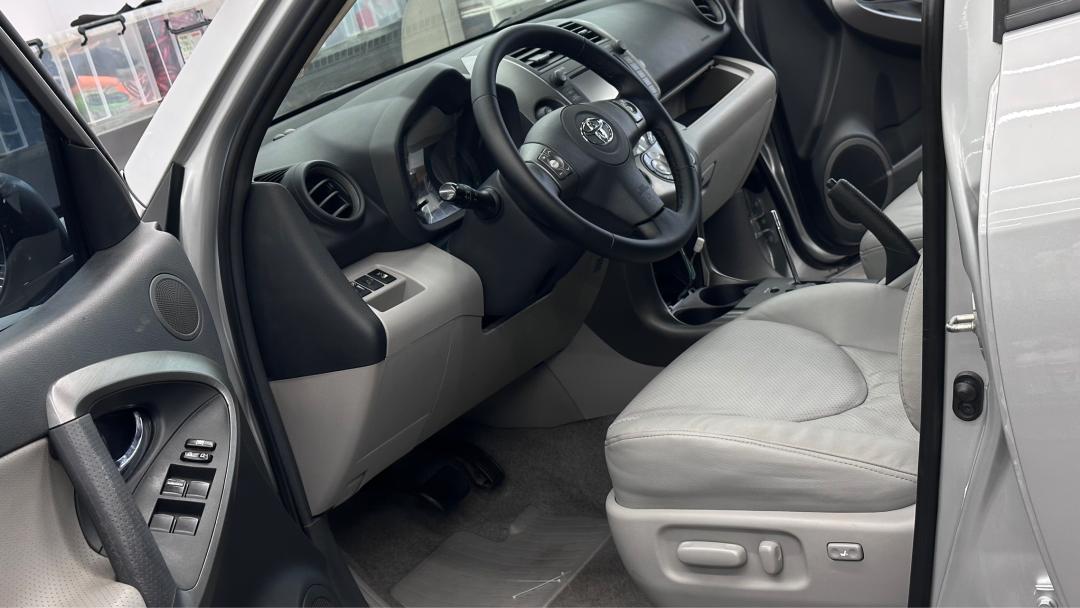 老rav4车翻新改造全过程,老款rav4比新款好太多