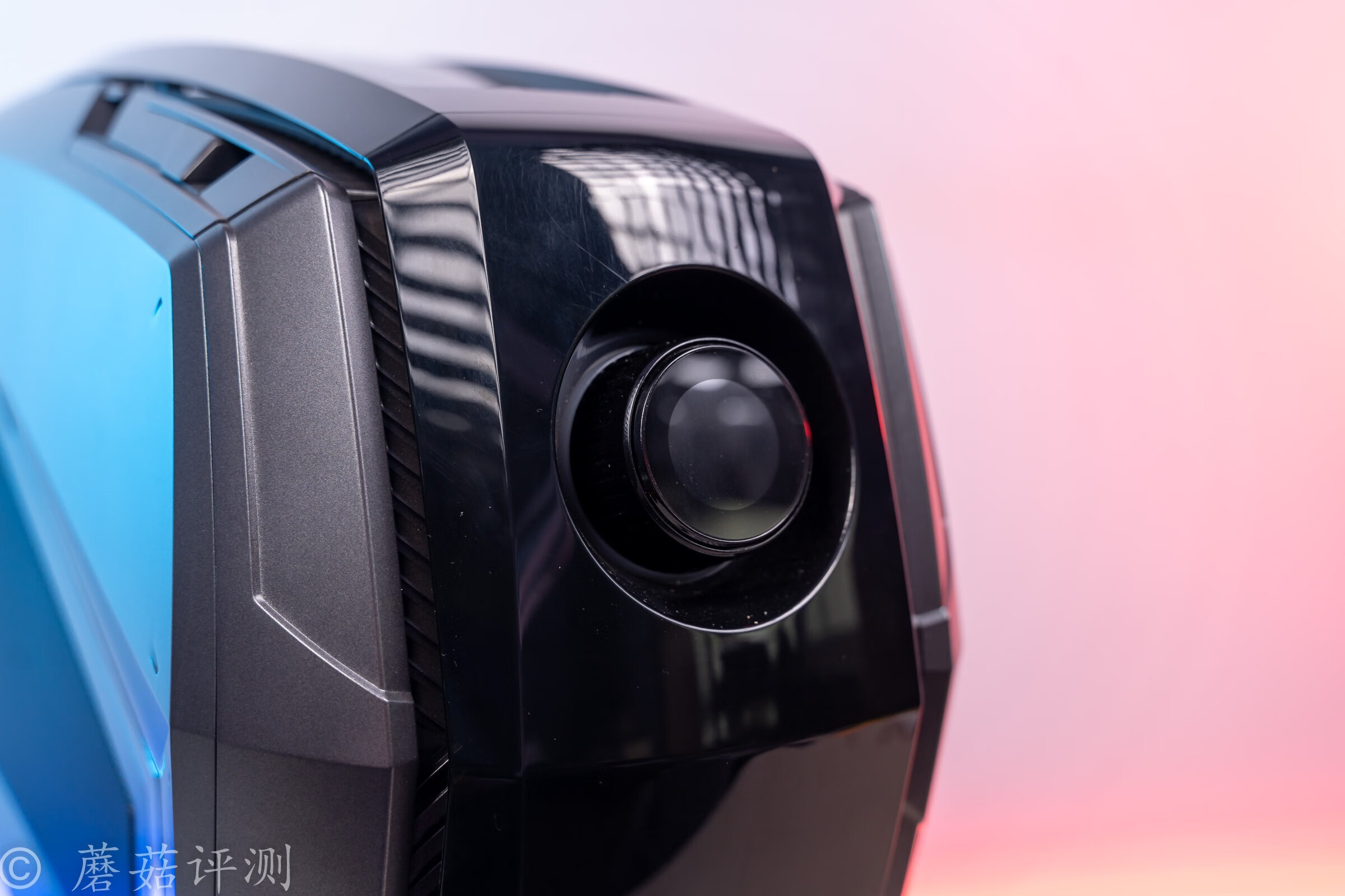 微星宙斯盾ti511代测评,微星宙斯盾ti5散热怎么样