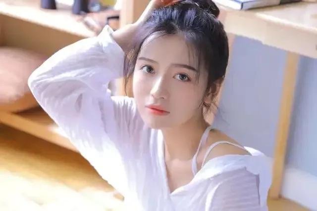 遇人万千不如一人独宠,世上男人千千万唯有独宠你一人