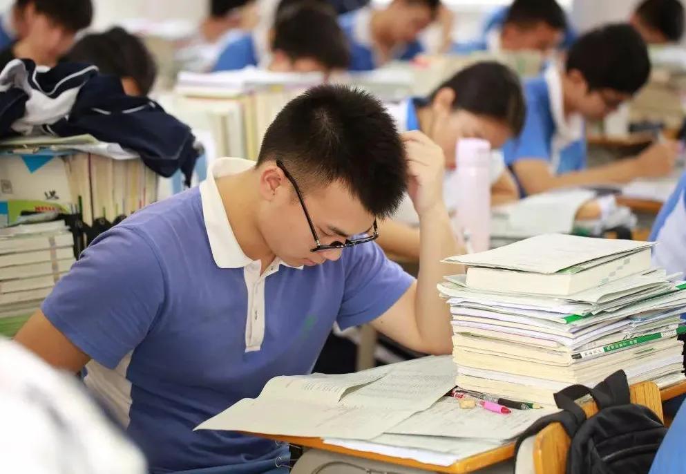 天津北师大附中和42中哪个好,天津中学和南大附中哪个学校好