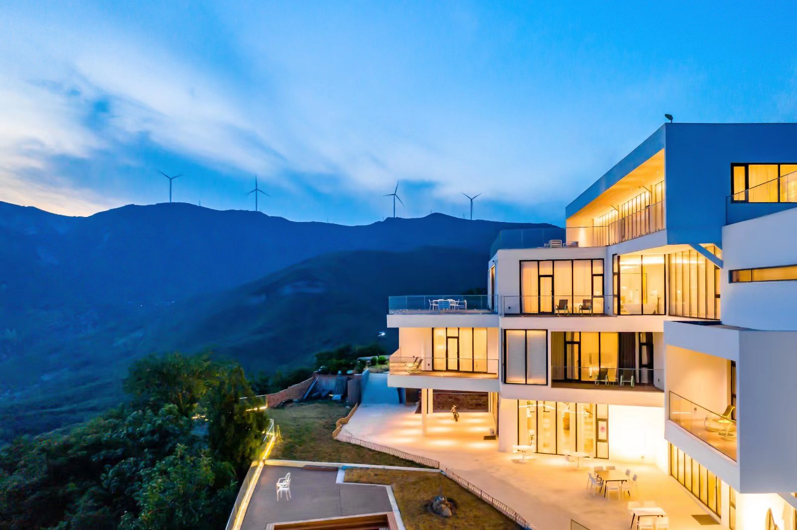 中高端民宿吃到疫后头波红利，去年抄底的投资人都赚疯了