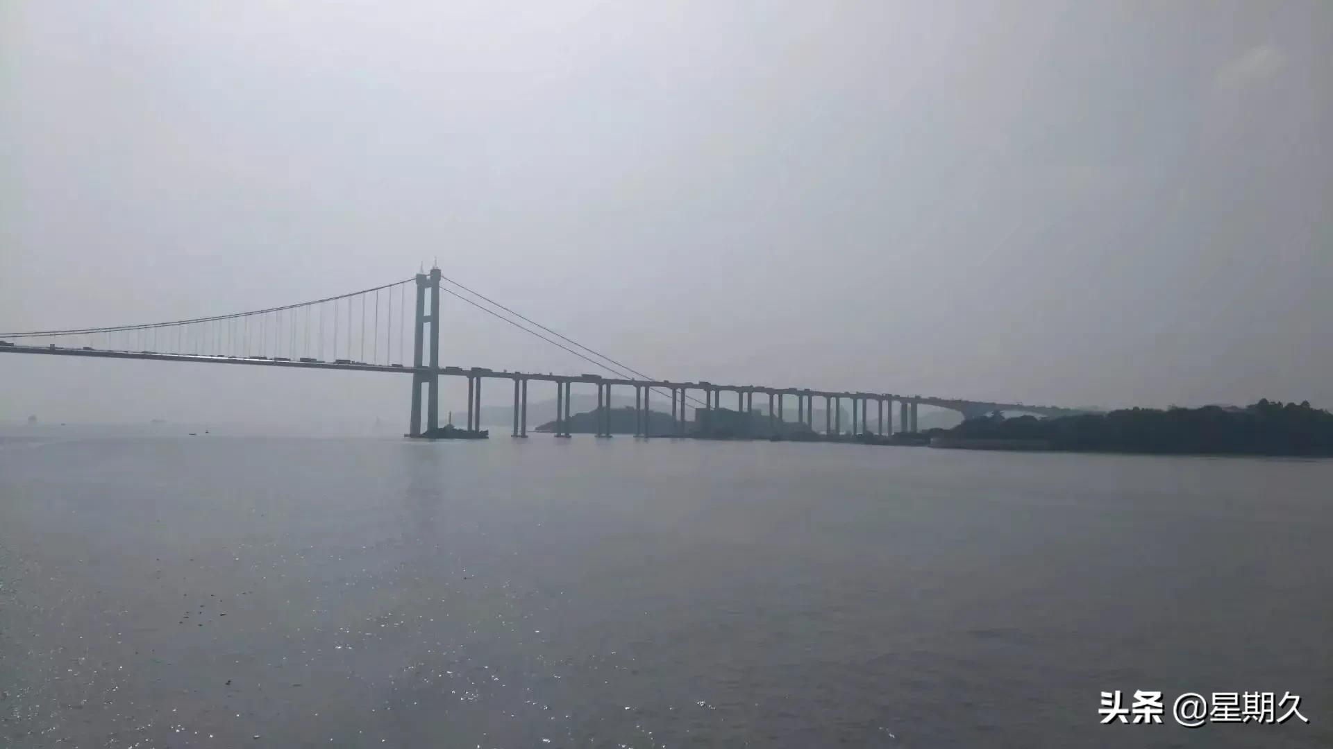 76期～和新上船的水手一起下地购物，发现了他不为人知的秘密